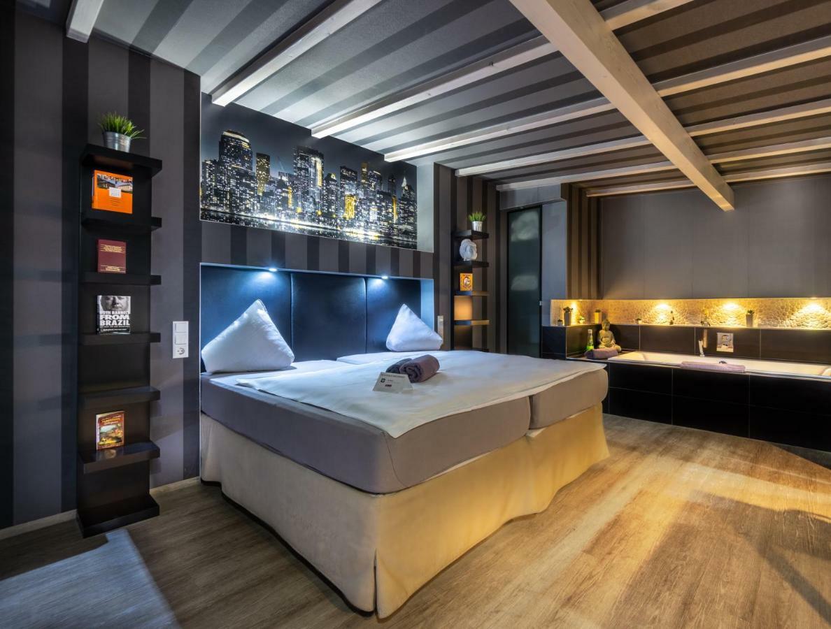 Sl'Otel - Das Stadthotel - Voll Klimatisiert Bernburg Kültér fotó