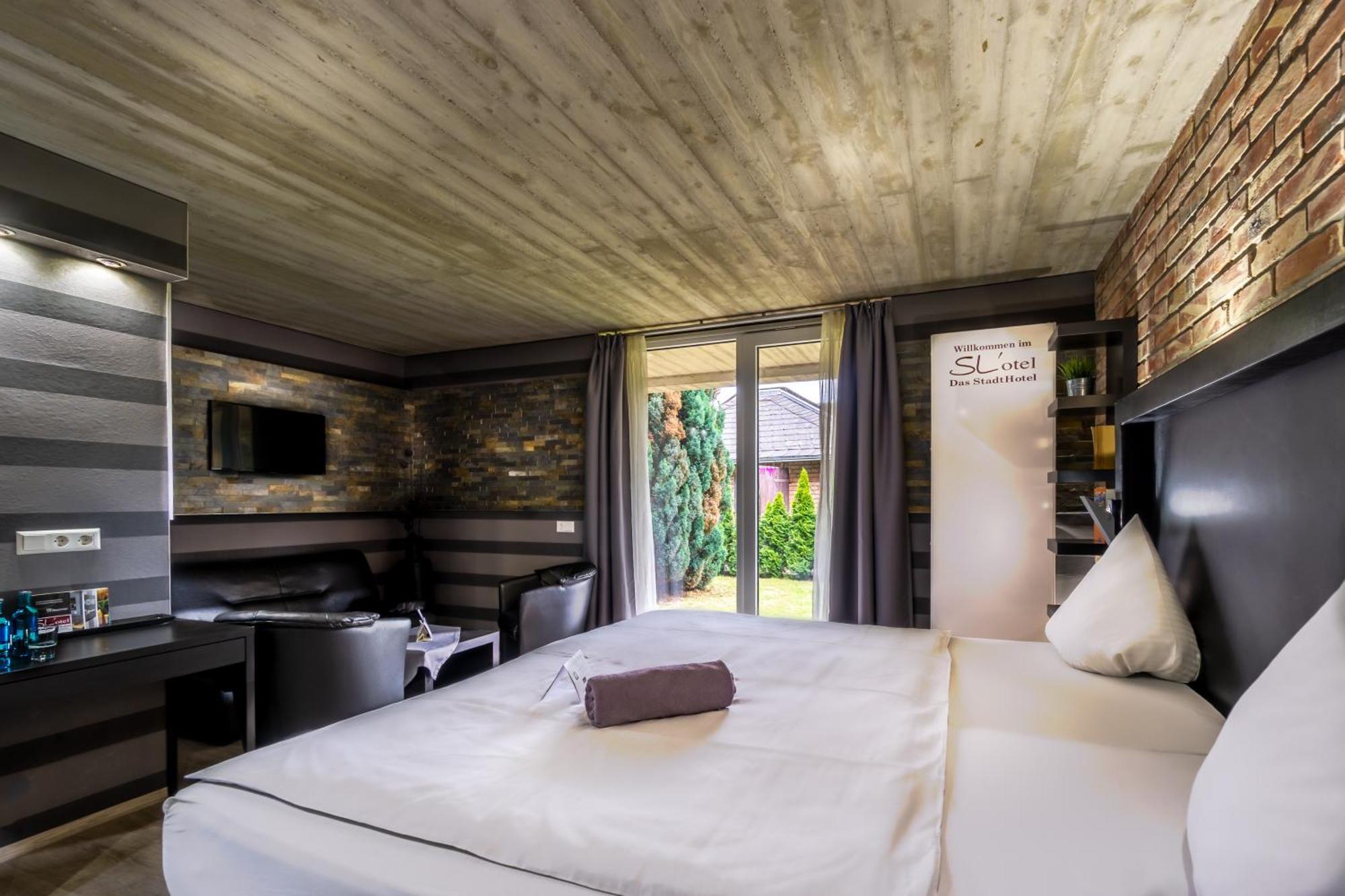 Sl'Otel - Das Stadthotel - Voll Klimatisiert Bernburg Kültér fotó