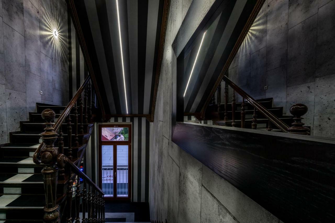 Sl'Otel - Das Stadthotel - Voll Klimatisiert Bernburg Kültér fotó