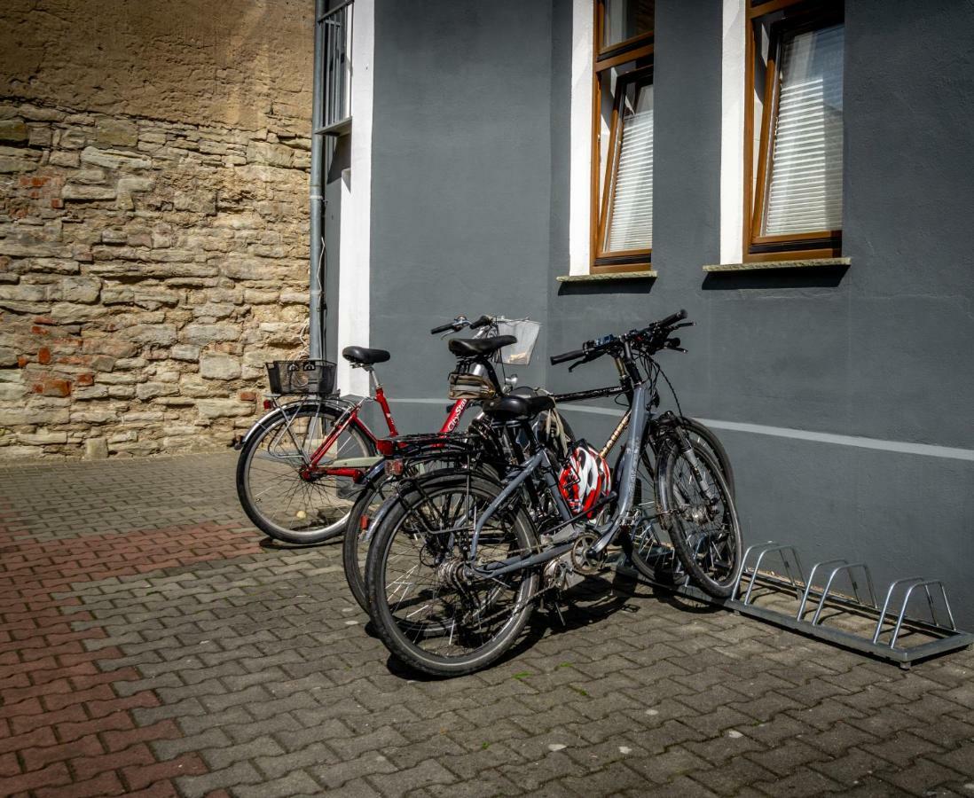 Sl'Otel - Das Stadthotel - Voll Klimatisiert Bernburg Kültér fotó